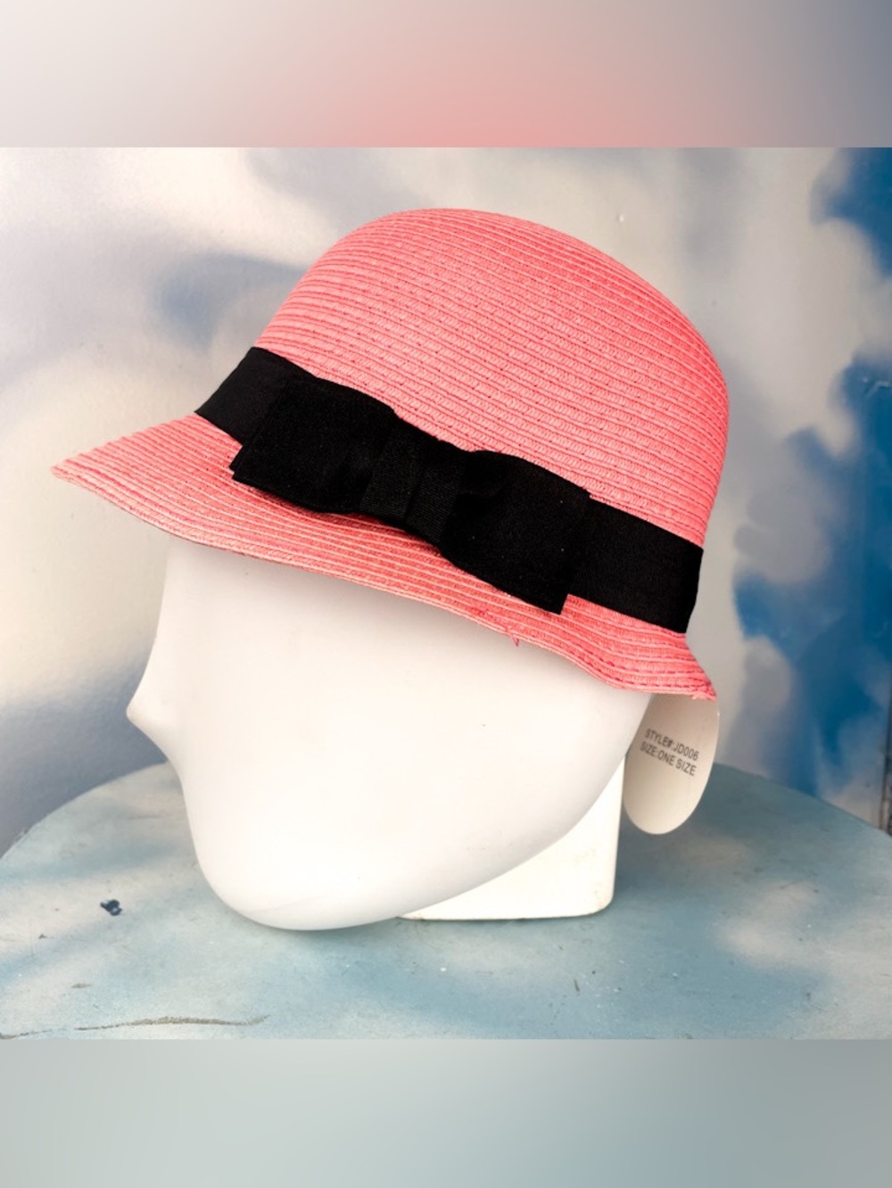 XQ vintage 80s pink paper straw cloche hat
